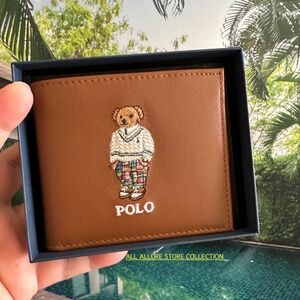 Polo Ralph Lauren bear Bi Fold Leather wallet NWT 100% Authentic